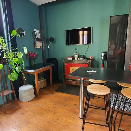 Apartment Typique Centre Avec Parking Gratuit