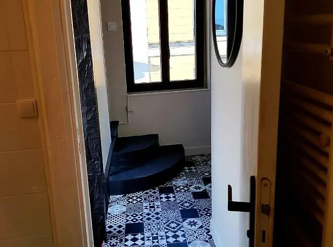 Typique Centre Avec Parking Gratuit